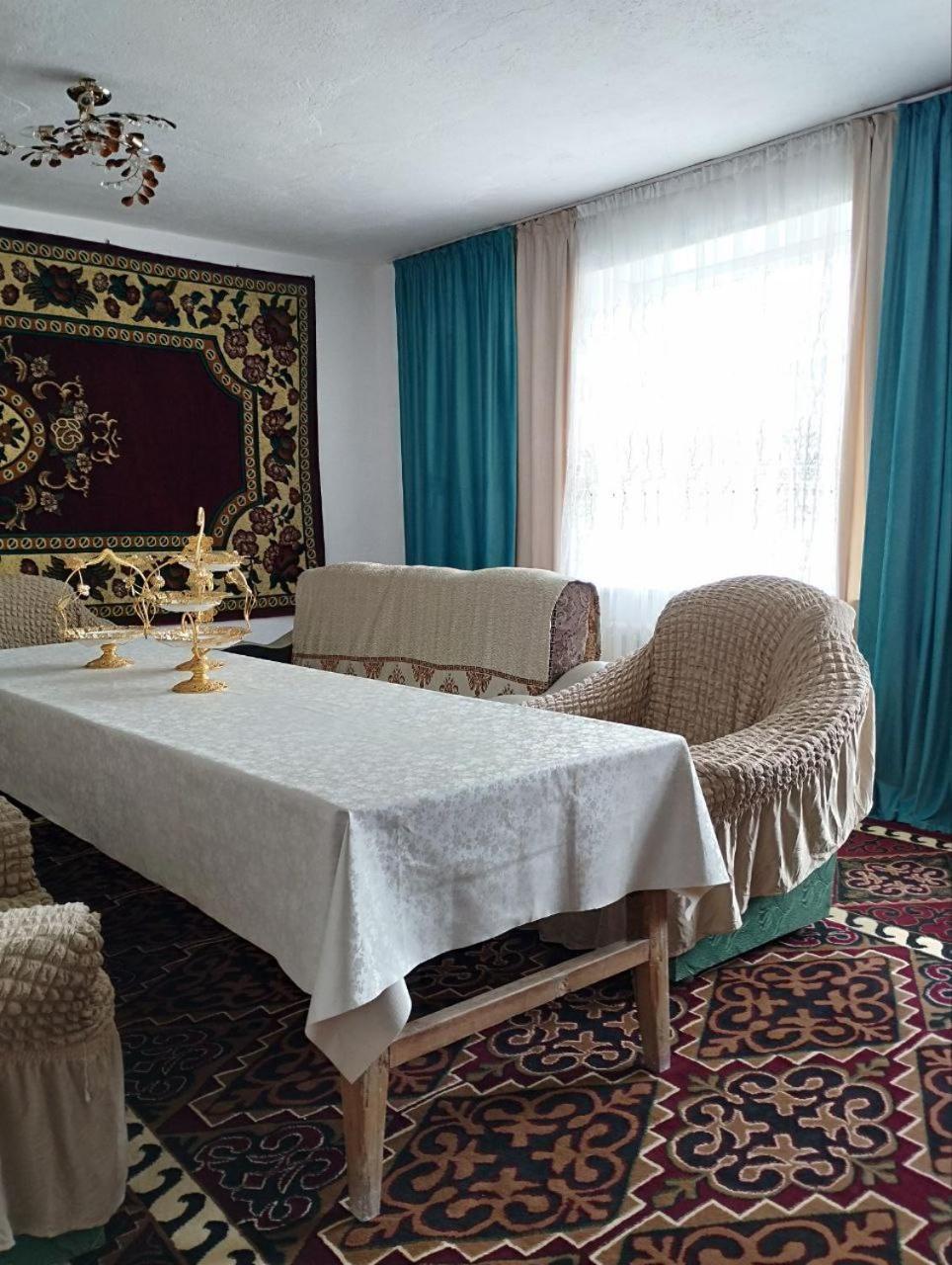 Guest House Bereke In Kyzart Village Bagysh Exteriér fotografie