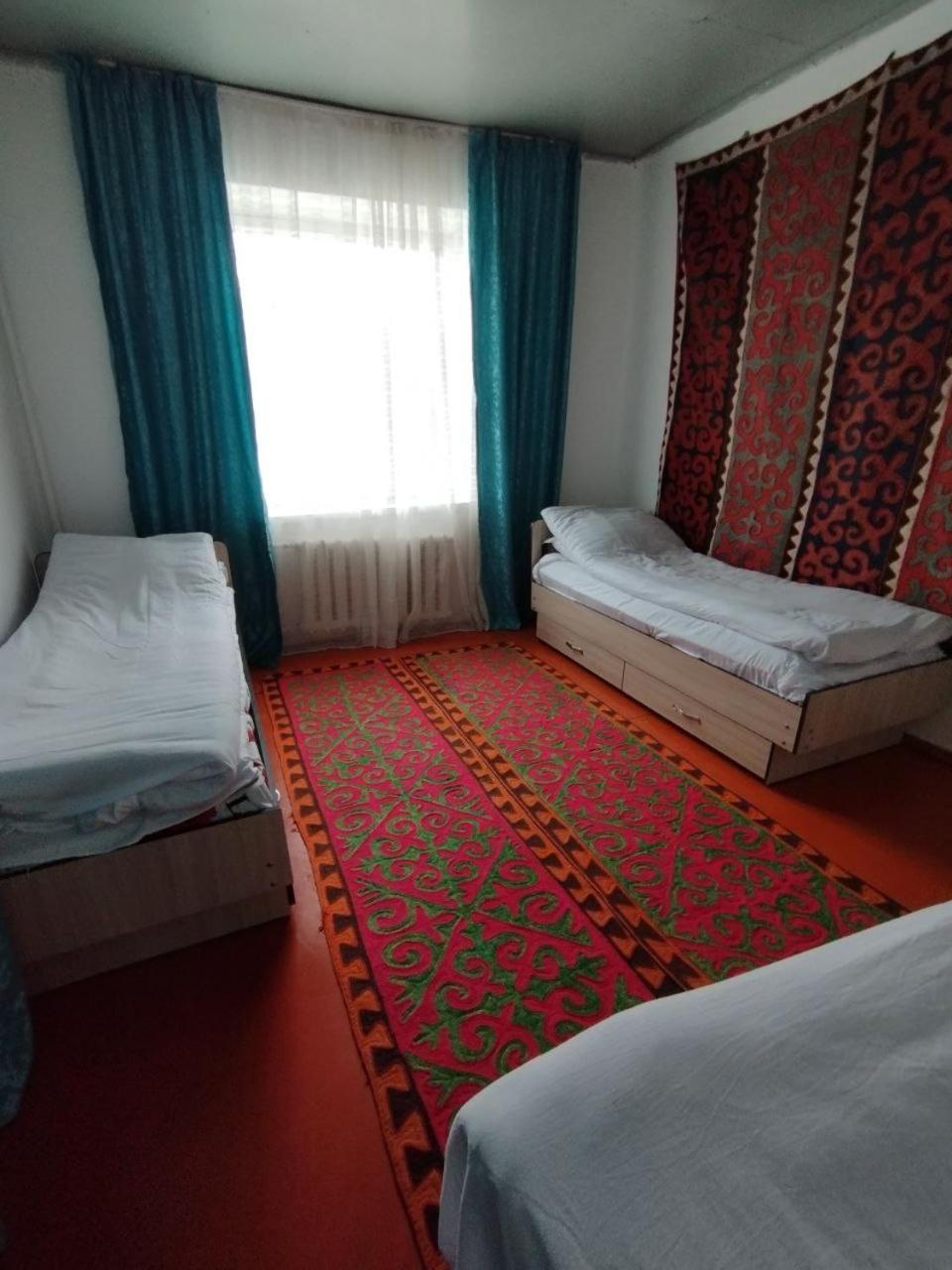 Guest House Bereke In Kyzart Village Bagysh Exteriér fotografie